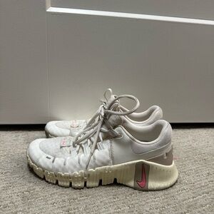 Nike Women's Cream, white and Pink metcons